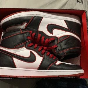 “Bloodline” jordan 1